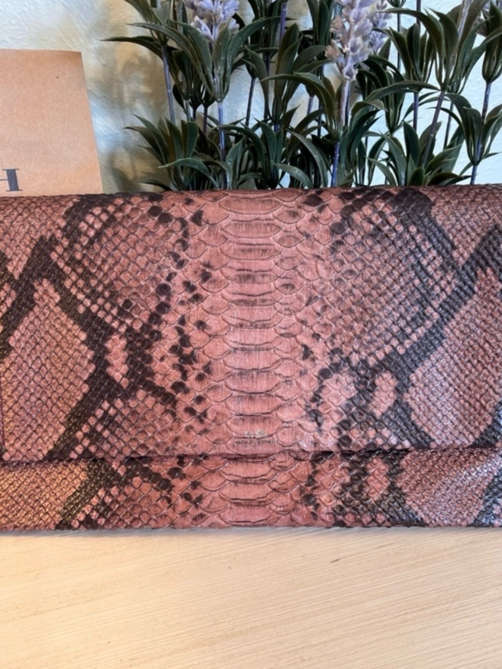 Coach Python Clutch Embossed Leather Snakeskin Pattern Pink/Black RARE! NWOT - Picture 2 of 9